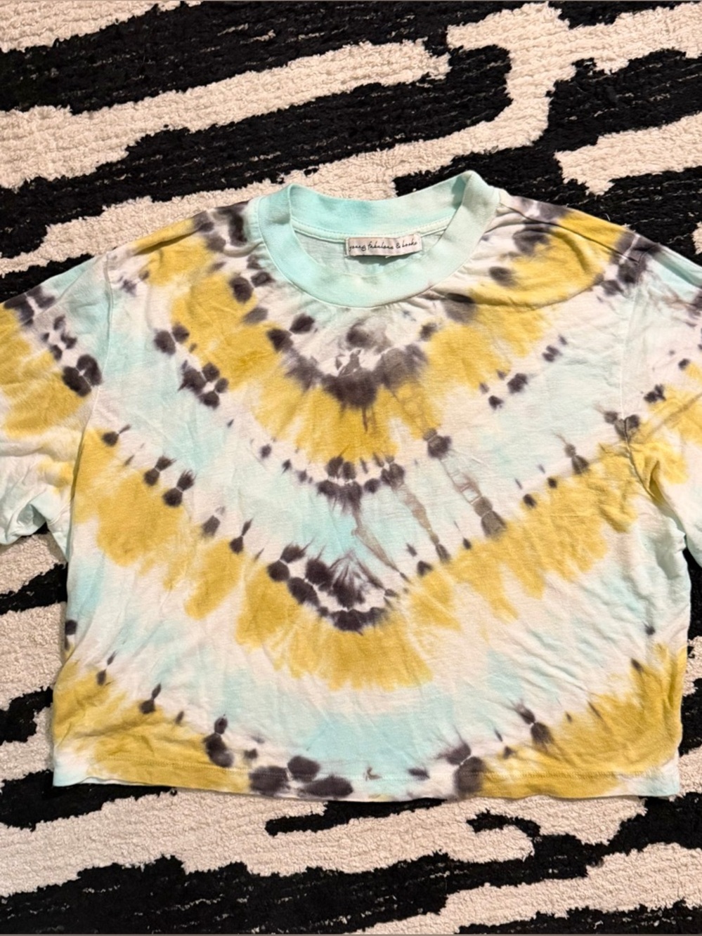 Young, Fabulous, and Broke Carla Cropped Tie Dye Tee - Picture 2 of 7